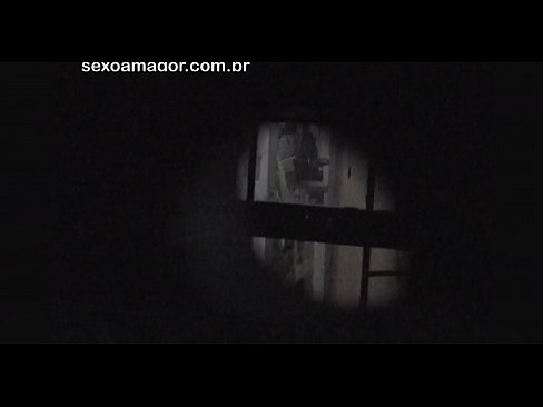 ❤️ Бландзінка таемна здымаецца на відэа з суседскага вуаерыста, схаванага за пустымі цэгламі ❤️❌ Чортнае відэа на be.pornsexphoto.ru ❌️